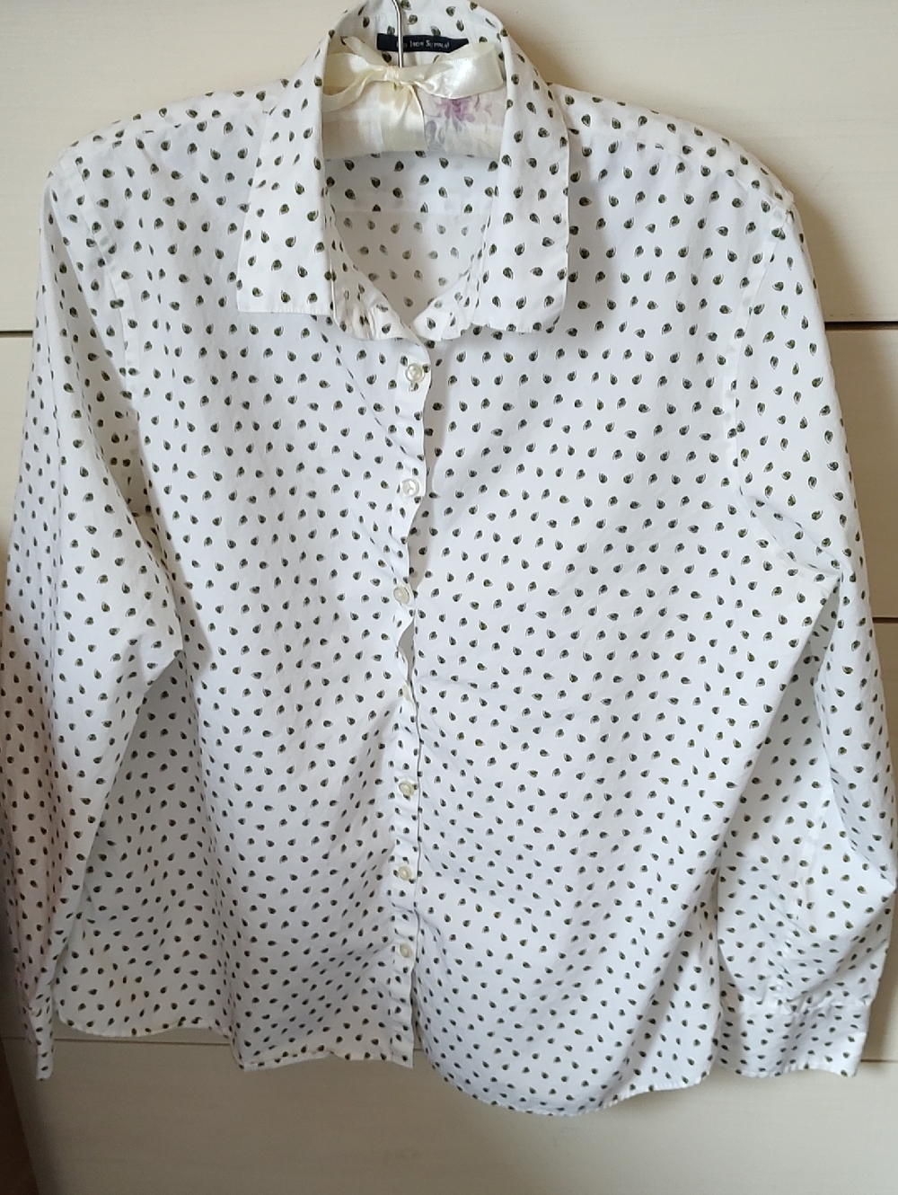 Lands' End White Button-Down Shirt with Olive Dot Print. Like New. Size 16